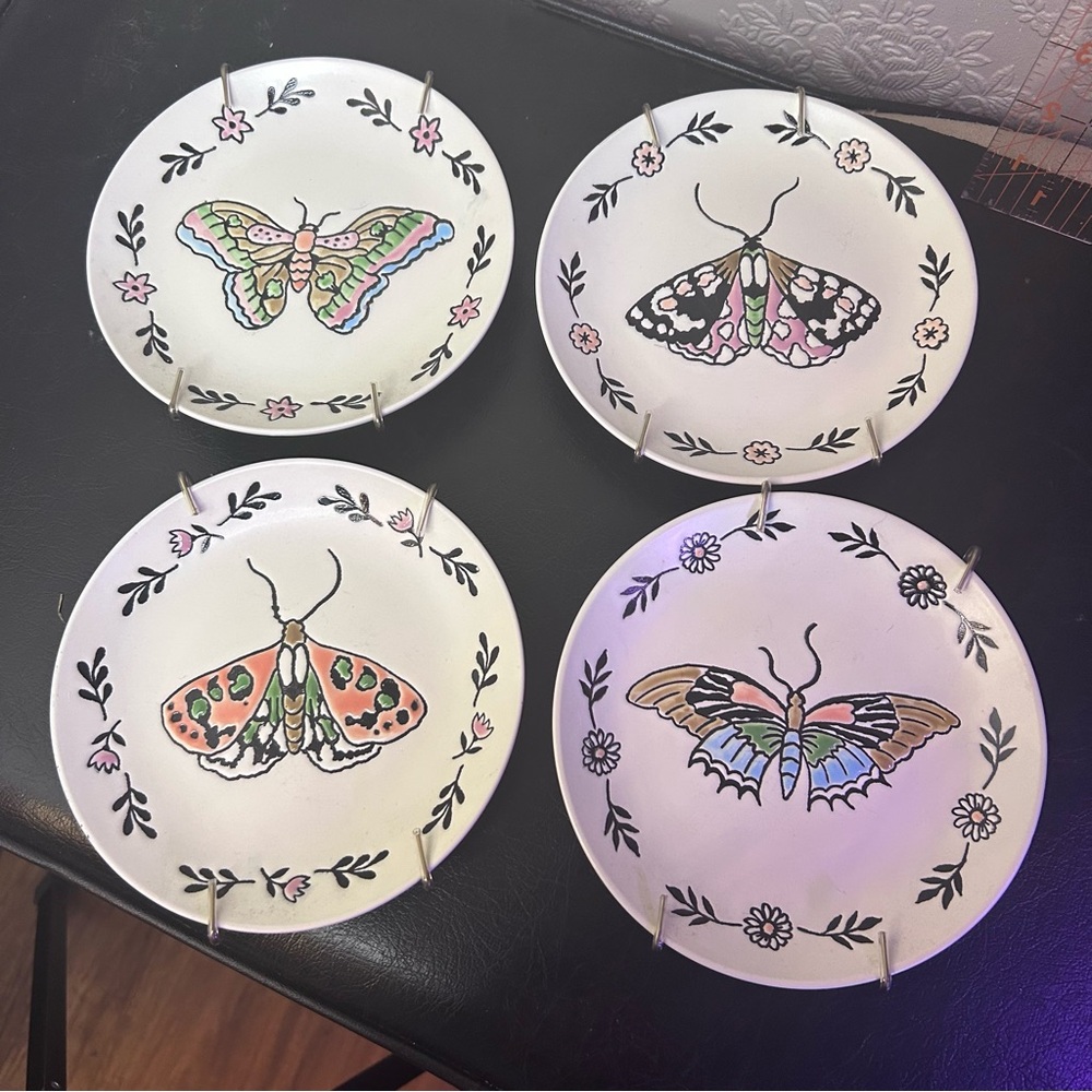 Spectrum Designz Butterfly 6” Plates set of 4